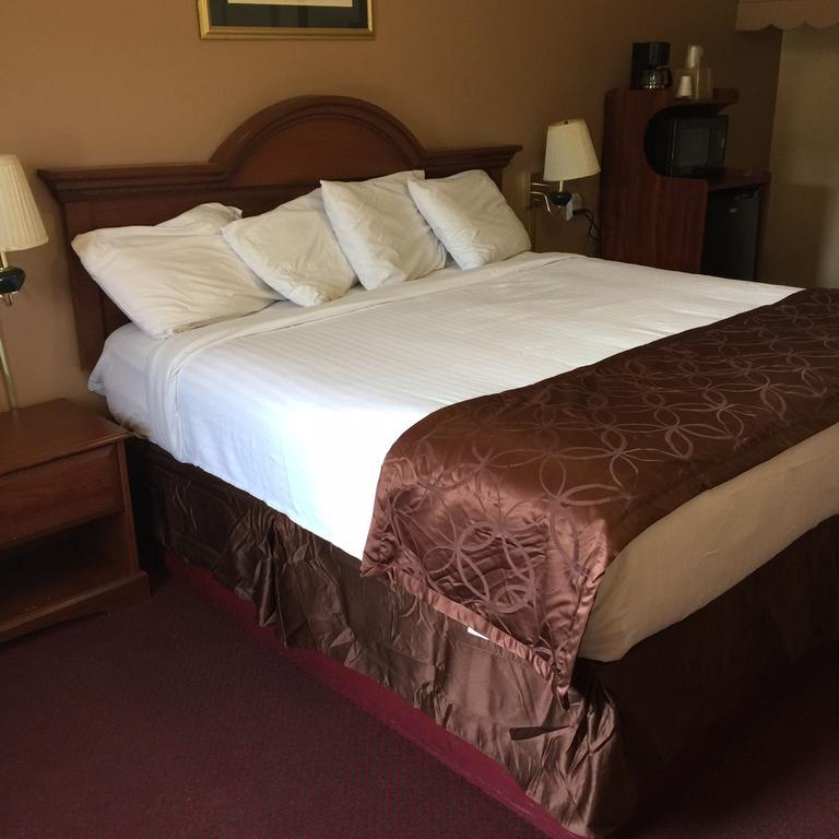 Shamrock Motel Hot Springs Bagian luar foto